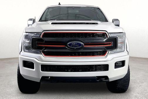 White Platinum Clearcoat Metallic 2019 Ford F-150 Lariat