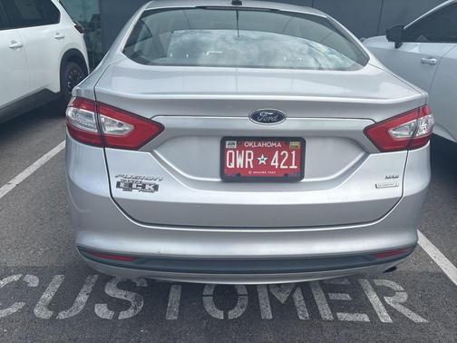 Silver 2013 Ford Fusion SE