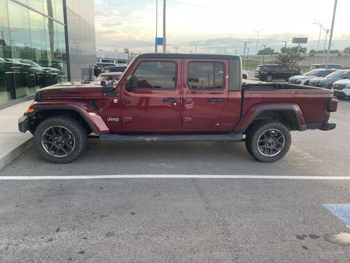 Snazzberry Pearlcoat 2021 Jeep Gladiator Overland