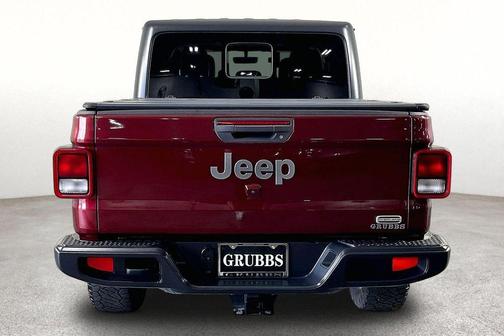 Snazzberry Pearlcoat 2021 Jeep Gladiator Overland