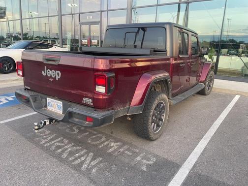 Snazzberry Pearlcoat 2021 Jeep Gladiator Overland