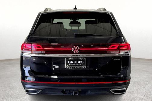 2024 Volkswagen Atlas 2.0T SE
