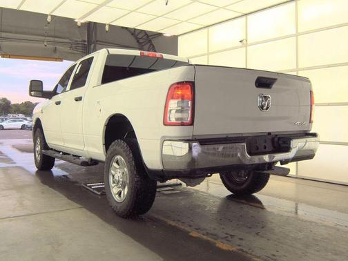 Bright White Clearcoat 2024 RAM 2500 Tradesman