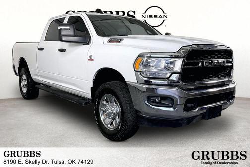 Bright White Clearcoat 2024 RAM 2500 Tradesman