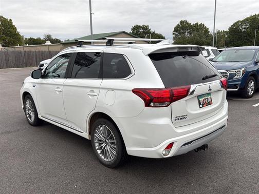 2020 Mitsubishi Outlander PHEV SEL