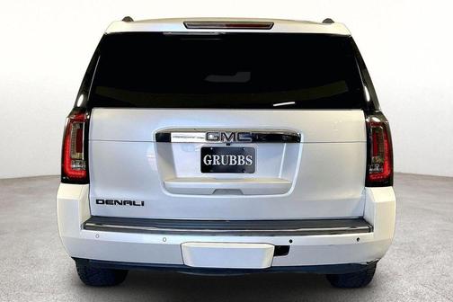 White Diamond Clearcoat 2015 GMC Yukon Denali
