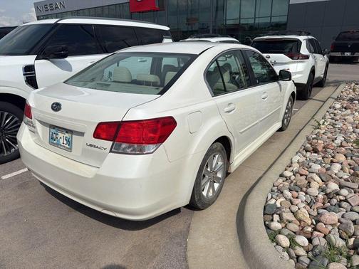 White 2012 Subaru Legacy 2.5i Premium