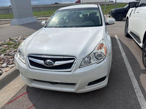 White 2012 Subaru Legacy 2.5i Premium