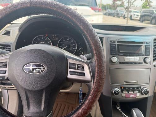 White 2012 Subaru Legacy 2.5i Premium