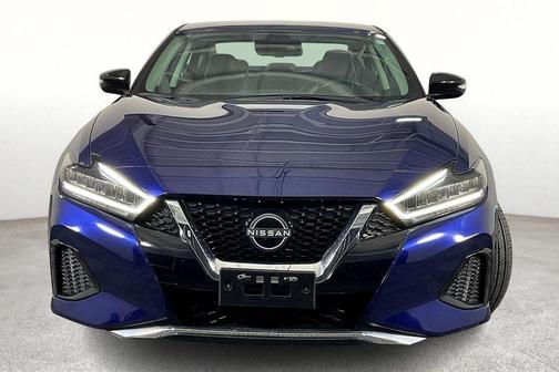 2023 Nissan Maxima SV