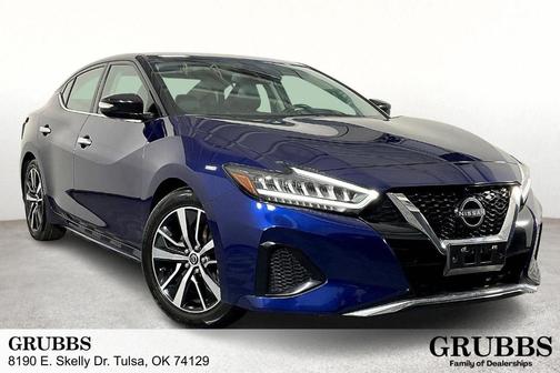 2023 Nissan Maxima SV