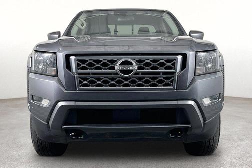 Gun Metallic 2024 Nissan Frontier SV
