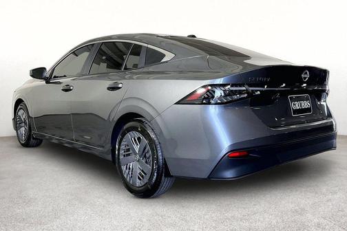 Gun Metallic 2027 Nissan Sentra S