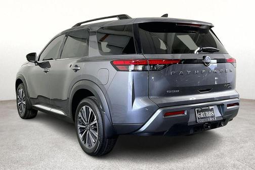 Gun Metallic 2026 Nissan Pathfinder Platinum