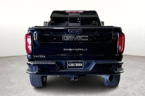 Onyx Black 2022 GMC Sierra 2500 Denali