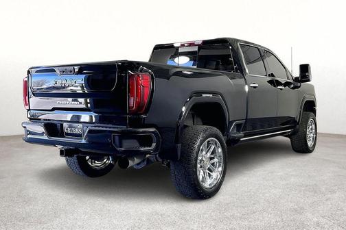 Onyx Black 2022 GMC Sierra 2500 Denali