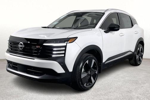 Aspen White Tri 2026 Nissan Kicks SR