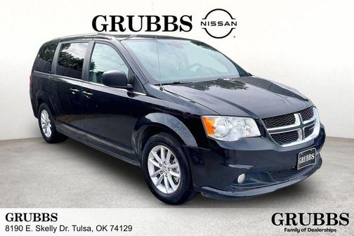Brilliant Black Crystal Pearlcoat 2019 Dodge Grand Caravan SXT