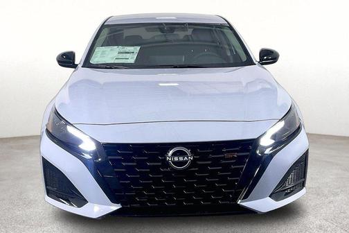Gray 2026 Nissan Altima SR