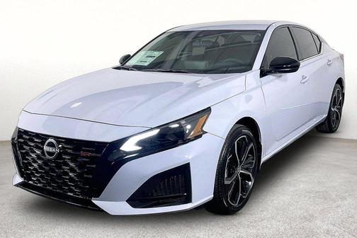 Gray 2026 Nissan Altima SR