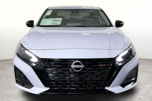 Gray Sky Pearl 2026 Nissan Altima SR