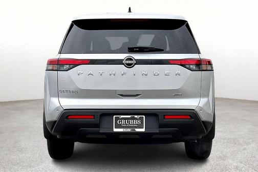 2025 Nissan Pathfinder S