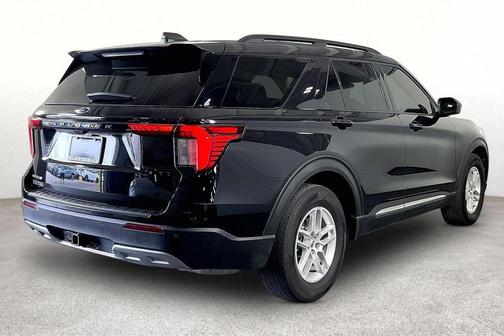 Black Metallic 2025 Ford Explorer Active