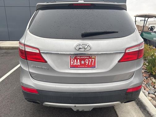2016 Hyundai SANTA FE SE