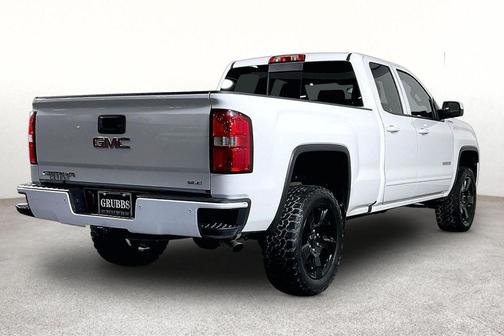 Summit White 2018 GMC Sierra 1500 SLE