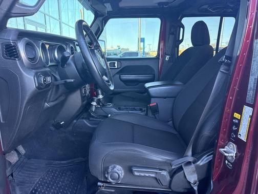 2021 Jeep Gladiator Sport