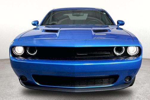 B5 Blue Pearlcoat 2023 Dodge Challenger SXT