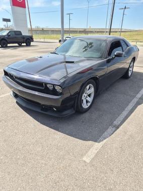 2012 Dodge Challenger SXT