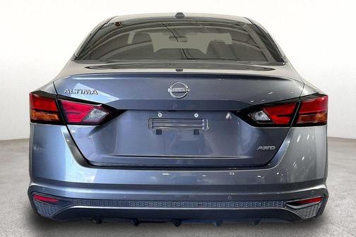Gun Metallic 2025 Nissan Altima SV