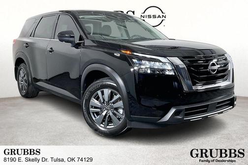 2024 Nissan Pathfinder S