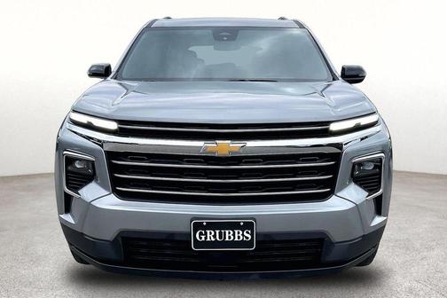 Sterling Gray Metallic 2025 Chevrolet Traverse LT