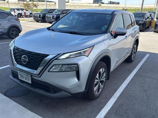 2021 Nissan Rogue SV