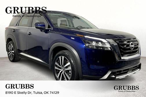 2023 Nissan Pathfinder Platinum