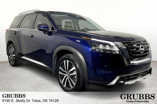 2023 Nissan Pathfinder Platinum