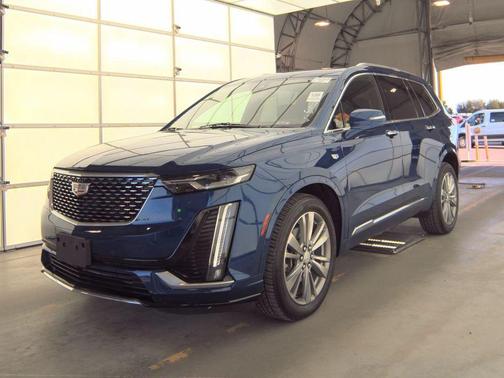2023 Cadillac XT6 Premium Luxury AWD