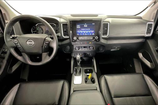 2024 Nissan Frontier SL