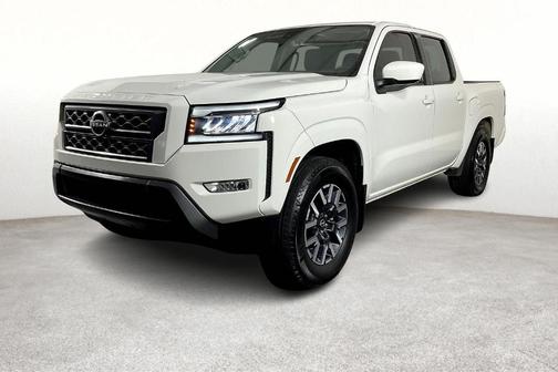 2024 Nissan Frontier SL