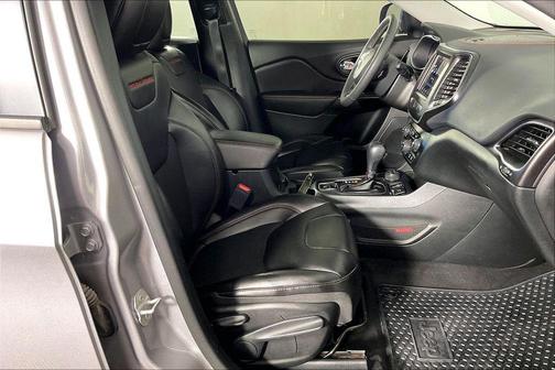 Billet Silver Metallic Clearcoat 2022 Jeep Cherokee Trailhawk
