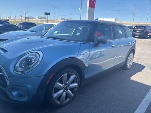 2017 MINI Clubman Cooper S