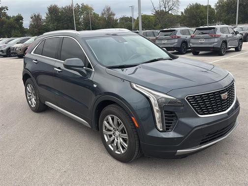 2020 Cadillac XT4 Premium Luxury