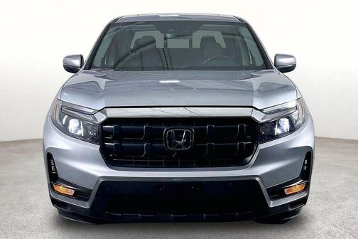 Silver 2025 Honda Ridgeline RTL