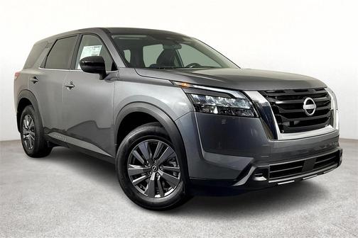 2025 Nissan Pathfinder S