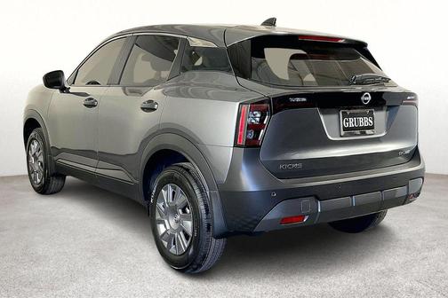 Gun Metallic 2026 Nissan Kicks S