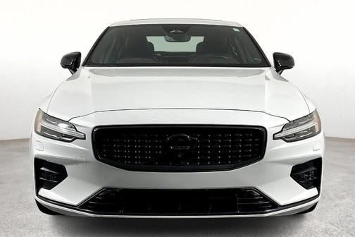 2024 Volvo S60 B5 Plus Black Edition