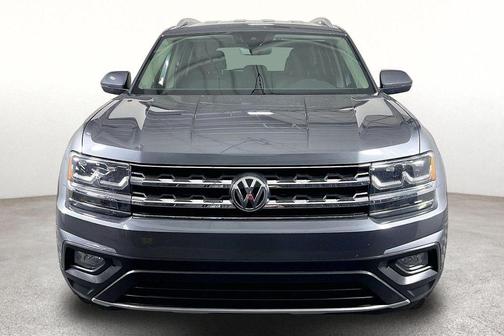 Platinum Gray Metallic 2019 Volkswagen Atlas 3.6L SE w/Technology