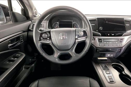 White 2021 Honda Pilot Special Edition
